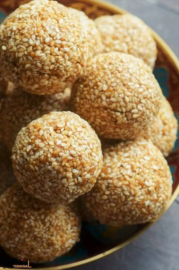 Sesame Seeds Laddu